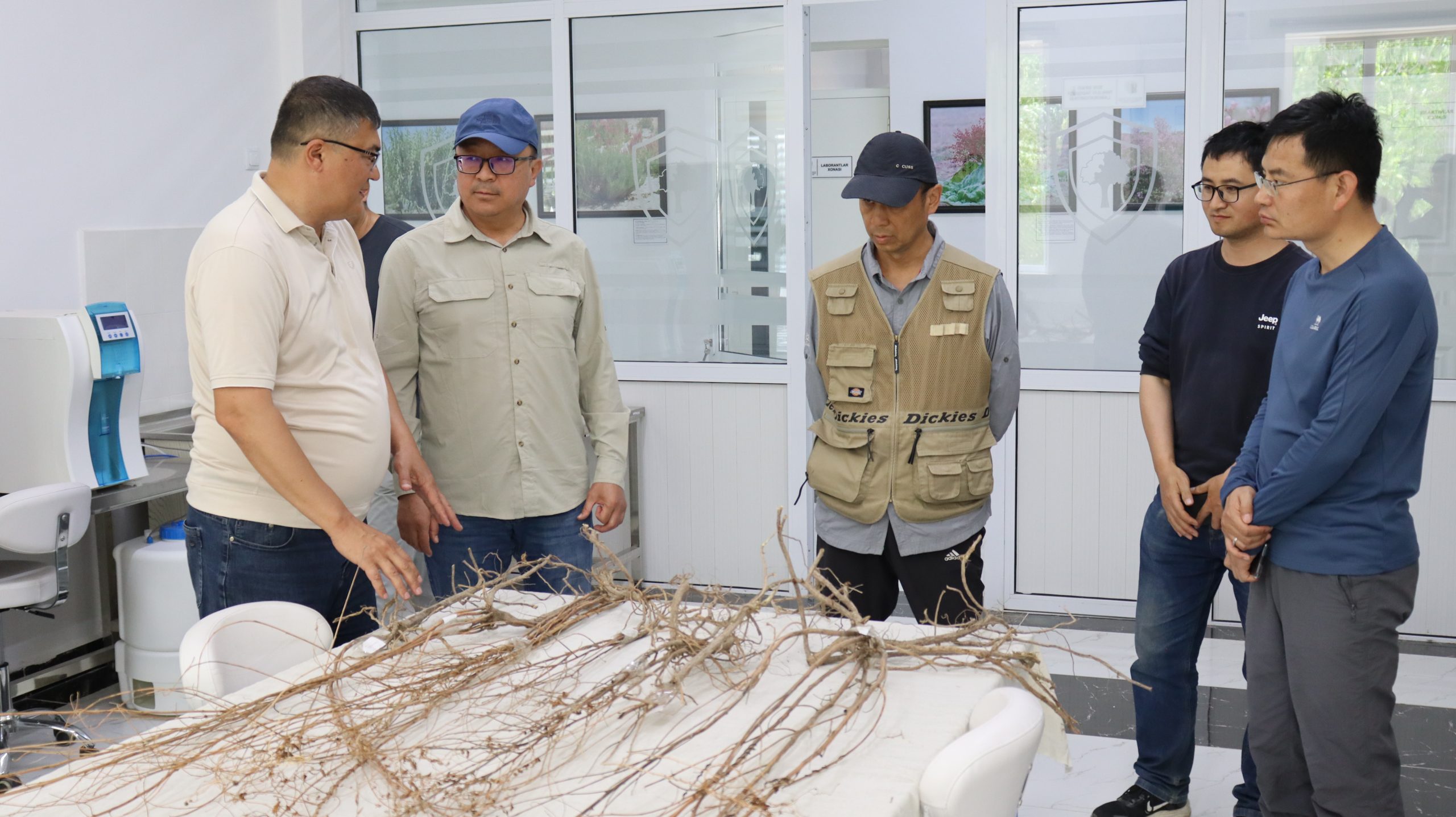 Исследование биоразнообразия, экологии и устойчивого развития Приаралья